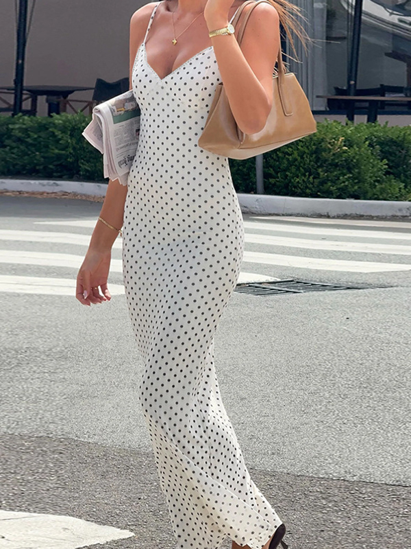 EMMIOL Vestido largo con cuello halter y lunares