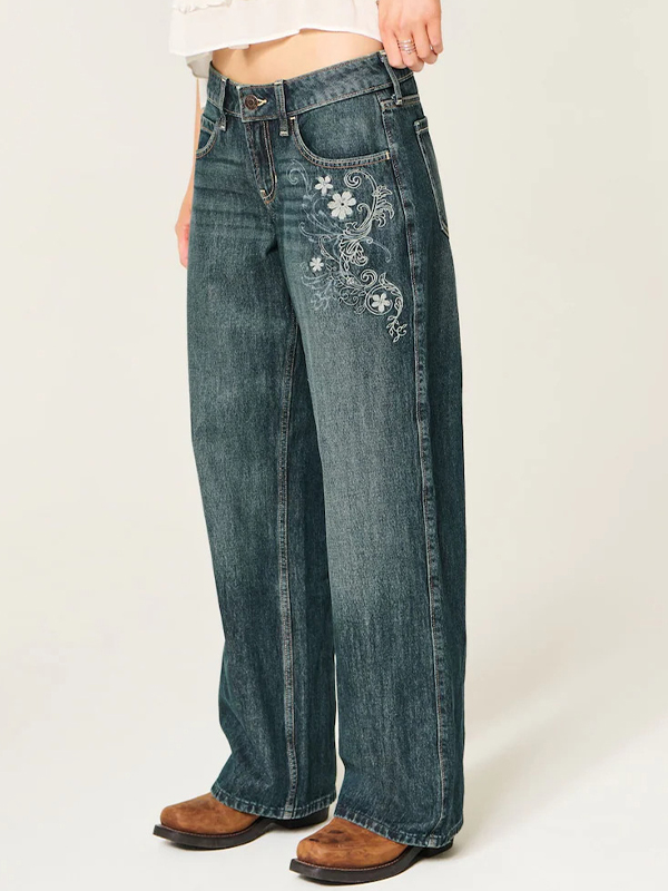 EMMIOL Vaqueros boyfriend con bordado de flores