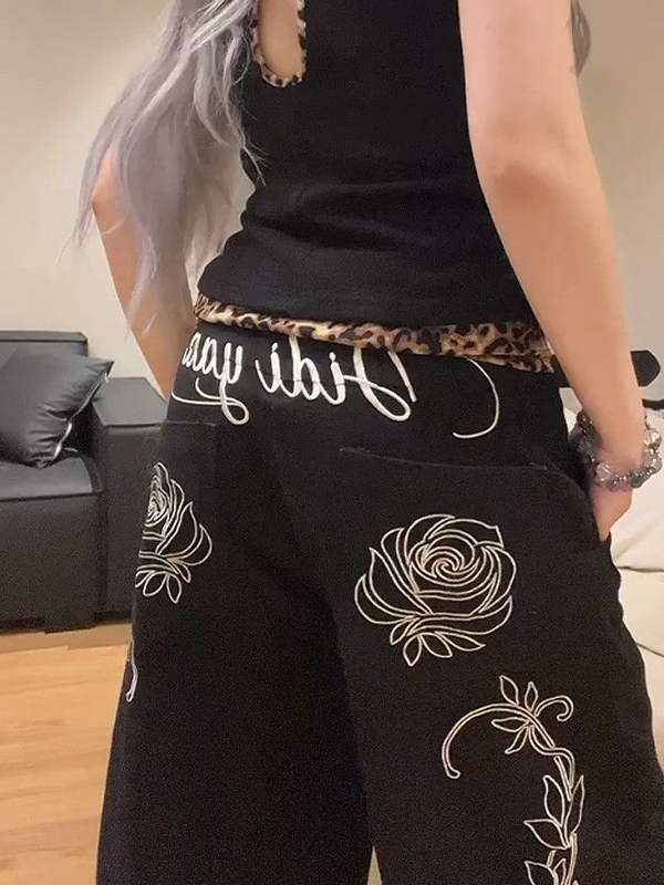 EMMIOL Jeans boyfriend con scritte floreali in stile street style