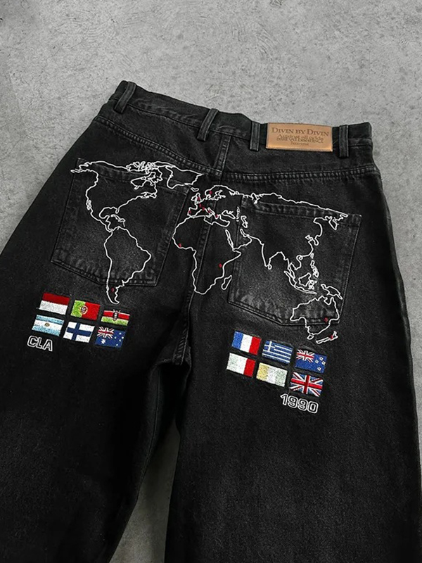 EMMIOL Jeans boyfriend con stampa della bandiera nazionale