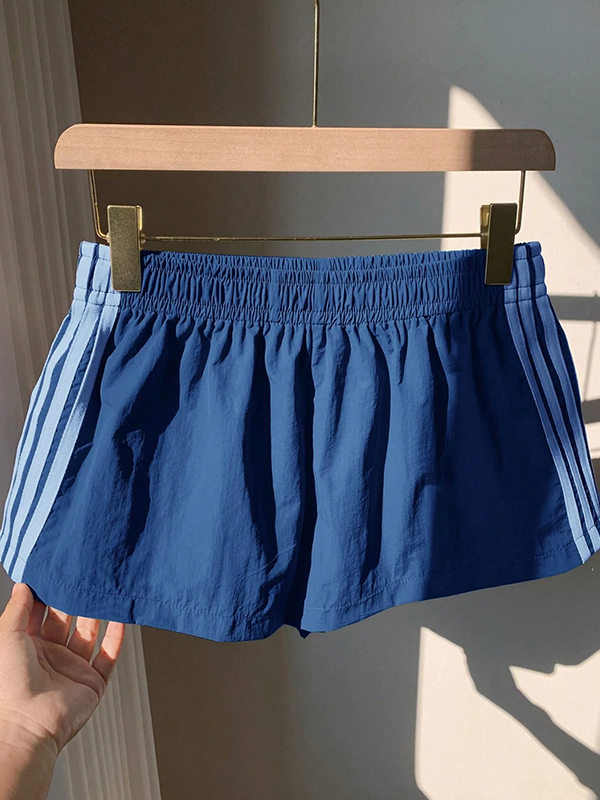 EMMIOL Retro Four-Stripe Shorts