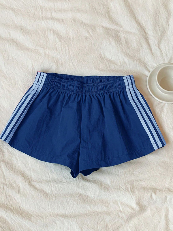 EMMIOL Retro Four-Stripe Shorts