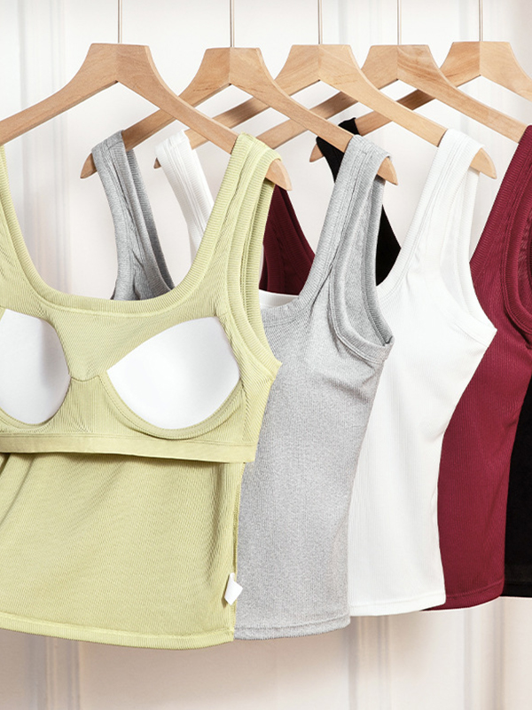 EMMIOL Wide-Strap Underwire Tank Top
