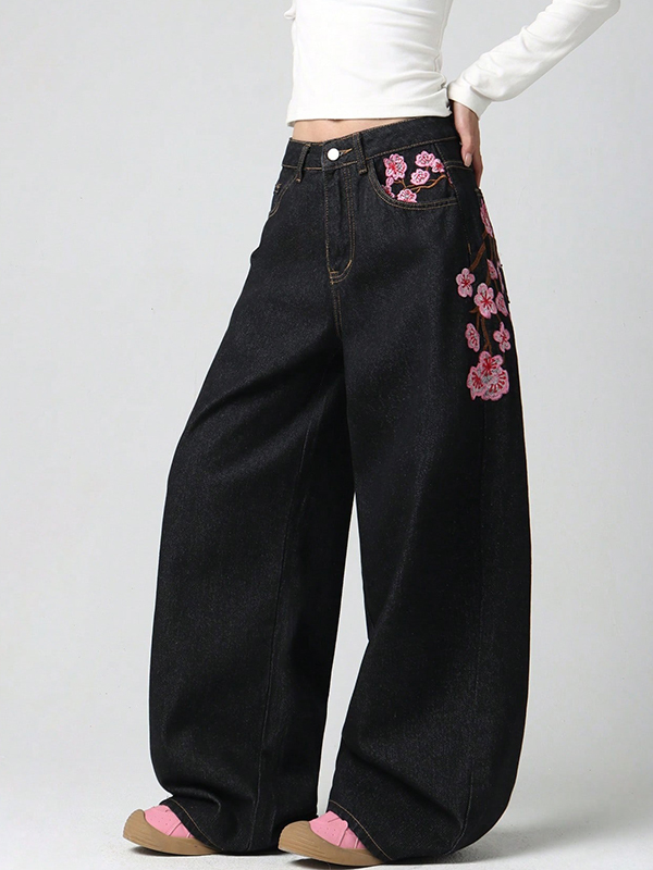 EMMIOL Plum Blossom Embroidery Boyfriend Jeans