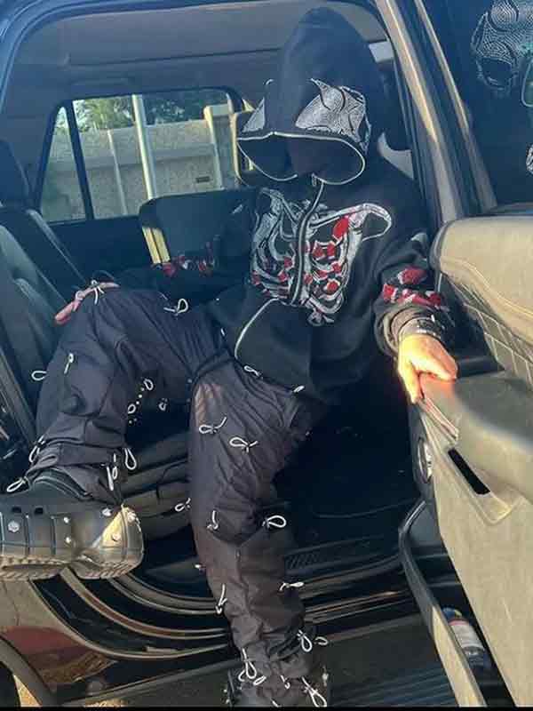 EMMIOL Men's Skull Snake Rhinestone Zip Up Oversized Hoodie