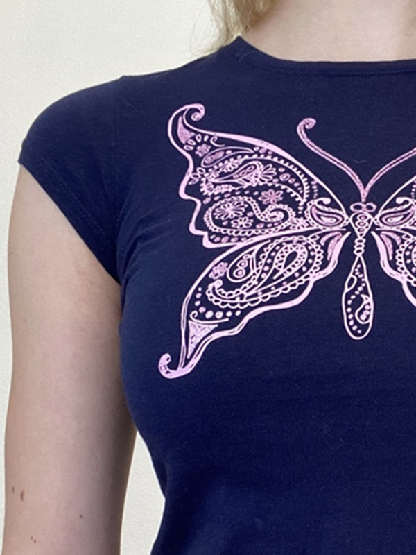 EMMIOL Vintage Acanthus Logo Print Baby Tee